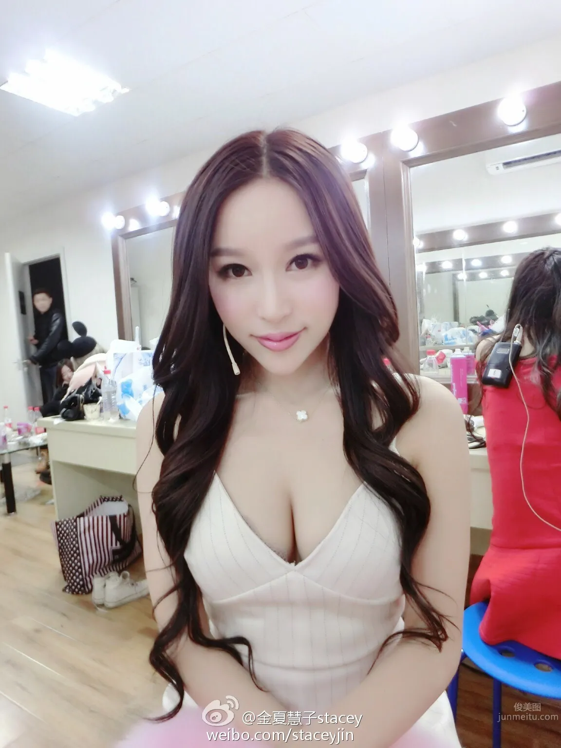 Jinxia Huizi - Massive Weibo Private Shoot Photos photo 11