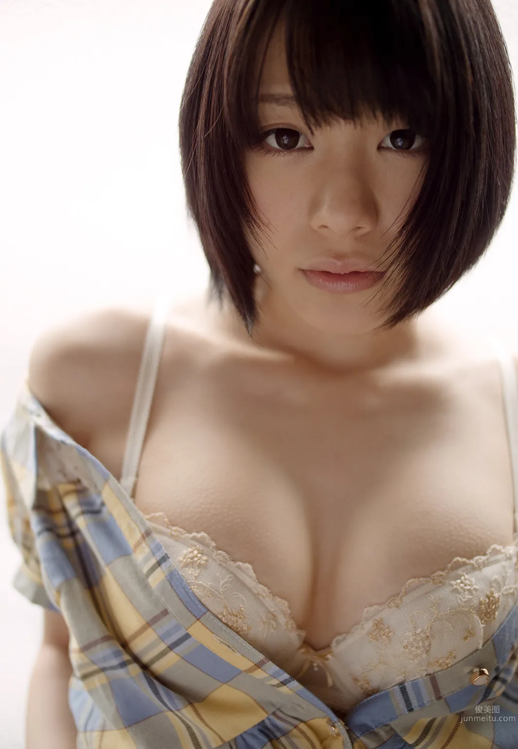 Airi Suzumura, Graphics Series Photo Set photo 38