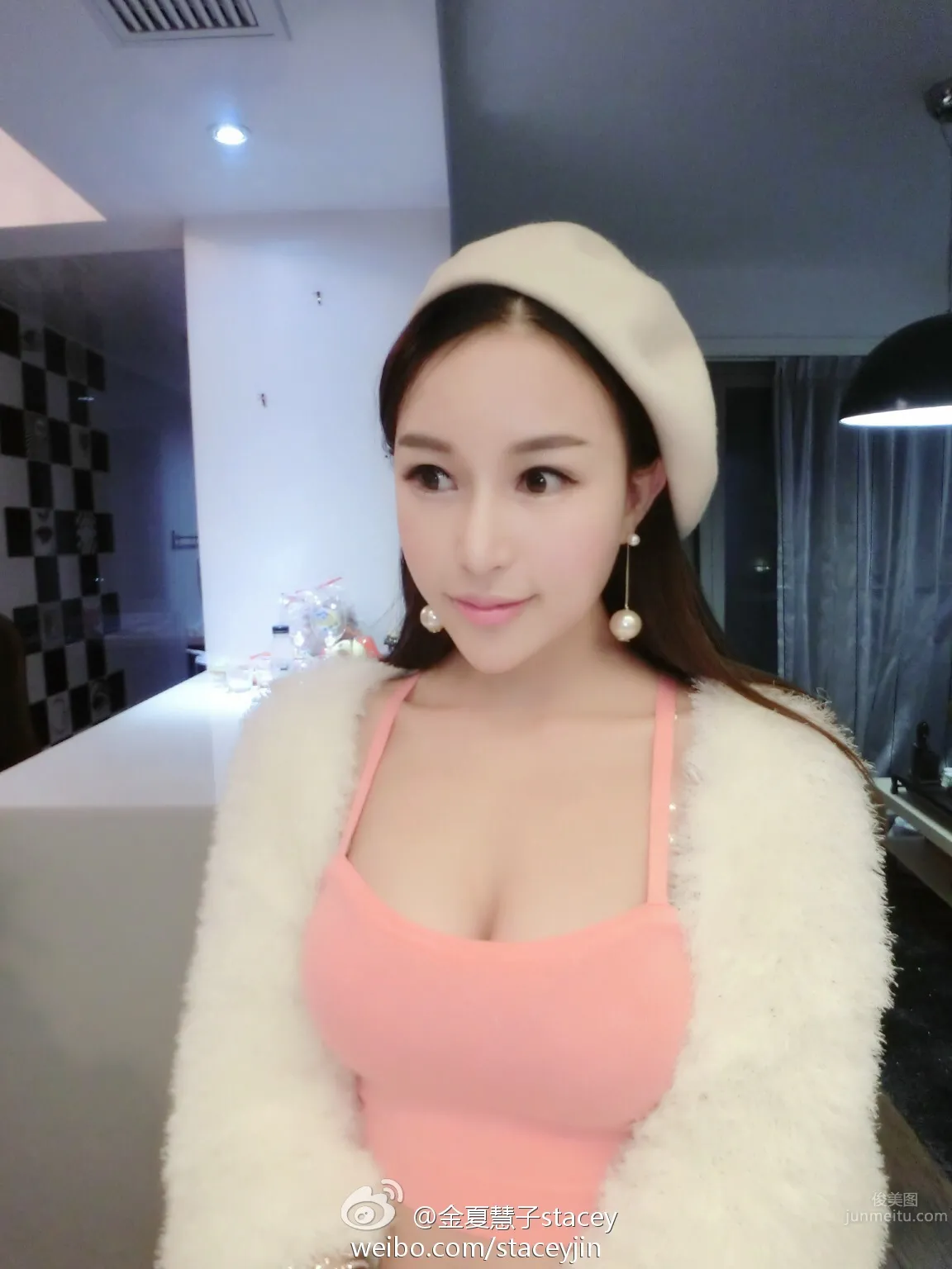 Jinxia Huizi - Massive Weibo Private Shoot Photos photo 18