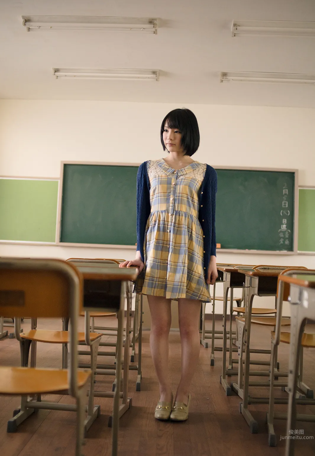 Airi Suzumura, Graphics Series Photo Set photo 33