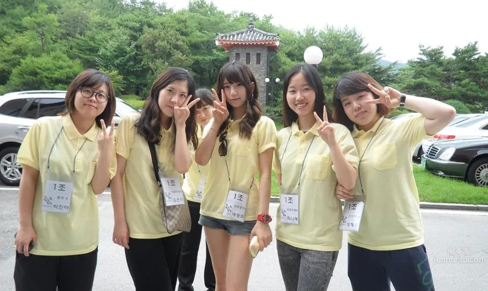 Ye Jung Hwa - High School Bare Face Photos Before Plastic Surgery photo 2