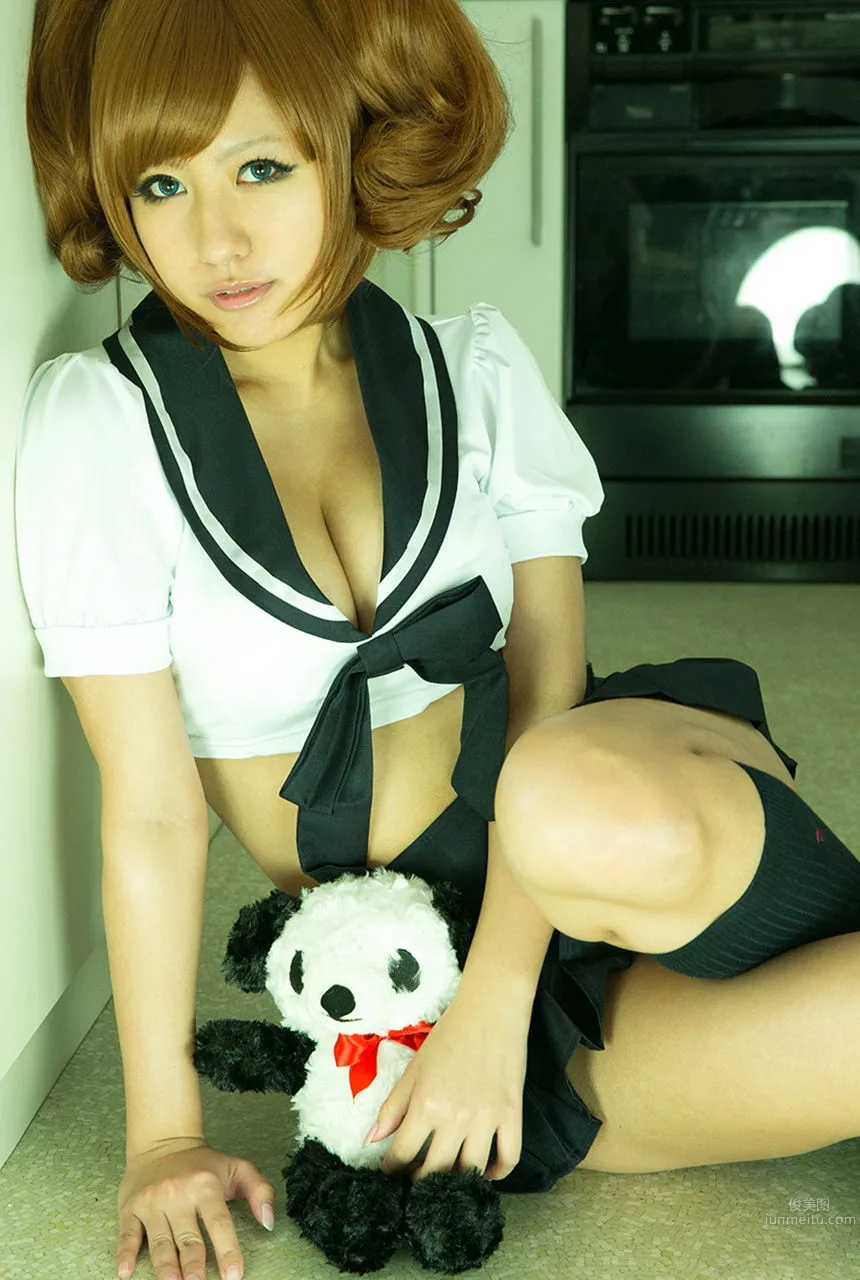Vanessa Pan: Image.tv photo 31