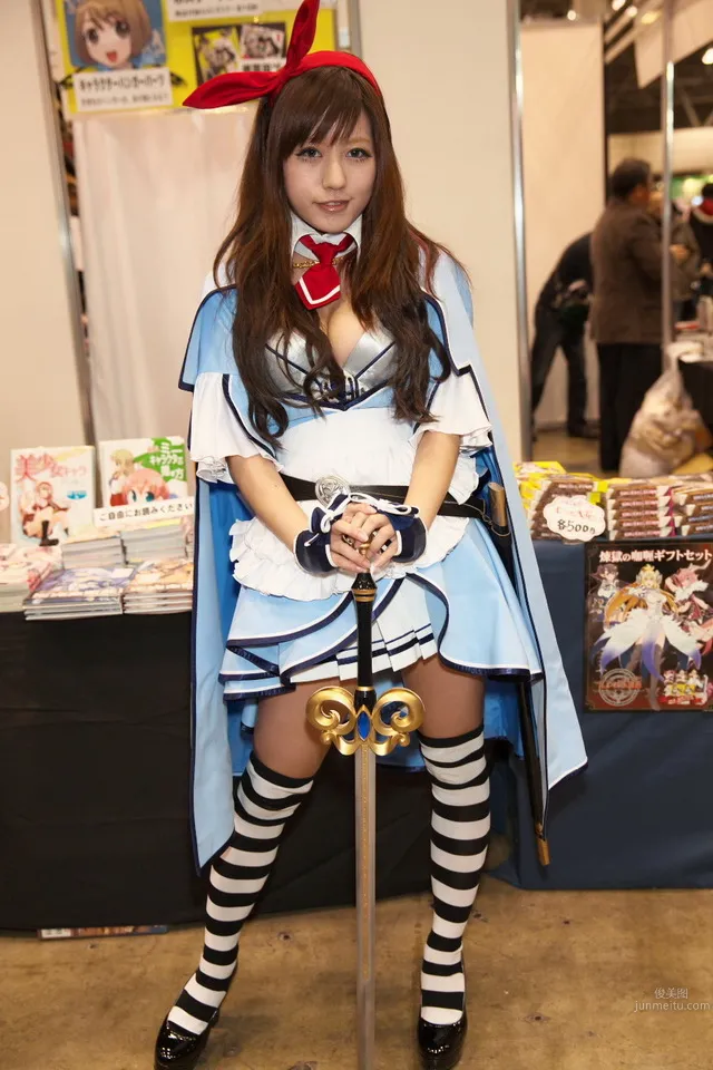 Vanessa Pan: Cos photo 22