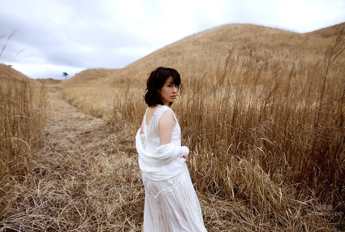 Sawa Suzuki Back Brush [Image.tv Set] photo 18