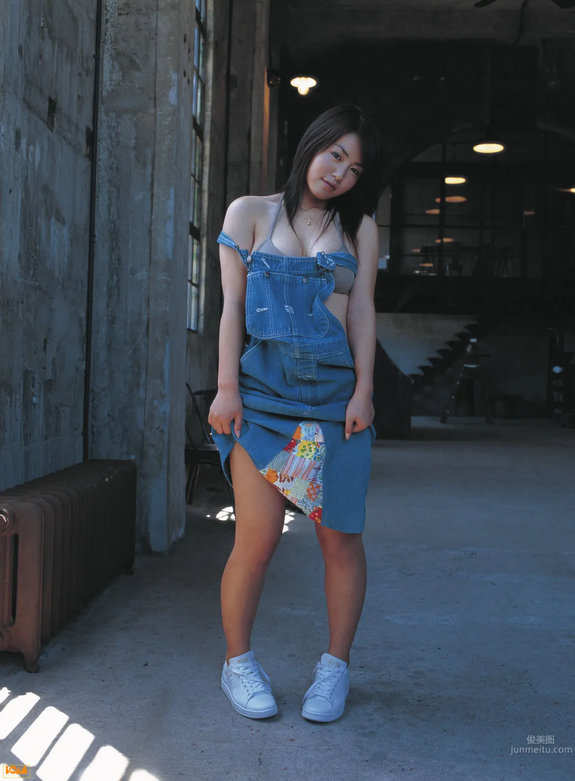 Sayaka Isoyama, [Bomb.TV] 2005-06 photo 4