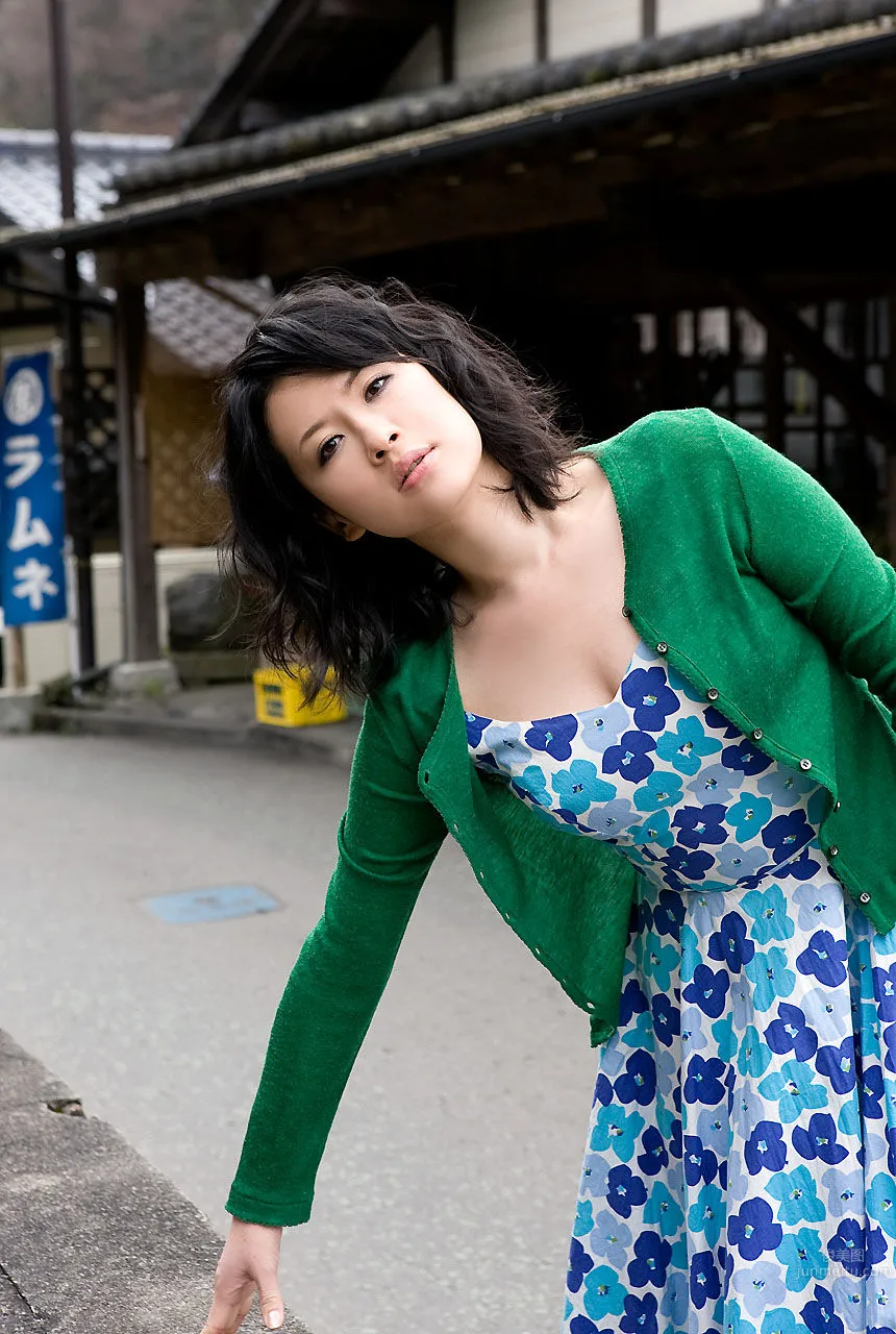 Sawa Suzuki Back Brush [Image.tv Set] photo 11