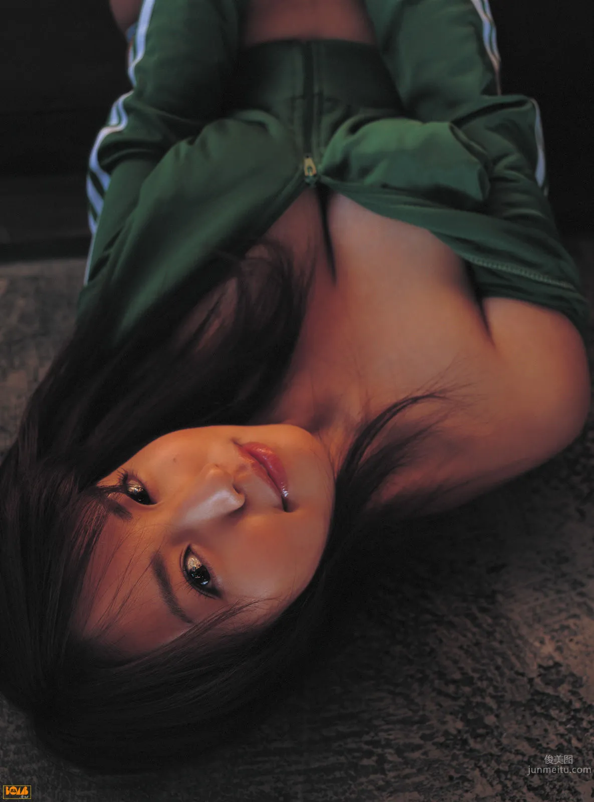 Sayaka Isoyama, [Bomb.TV] 2005-06 photo 39