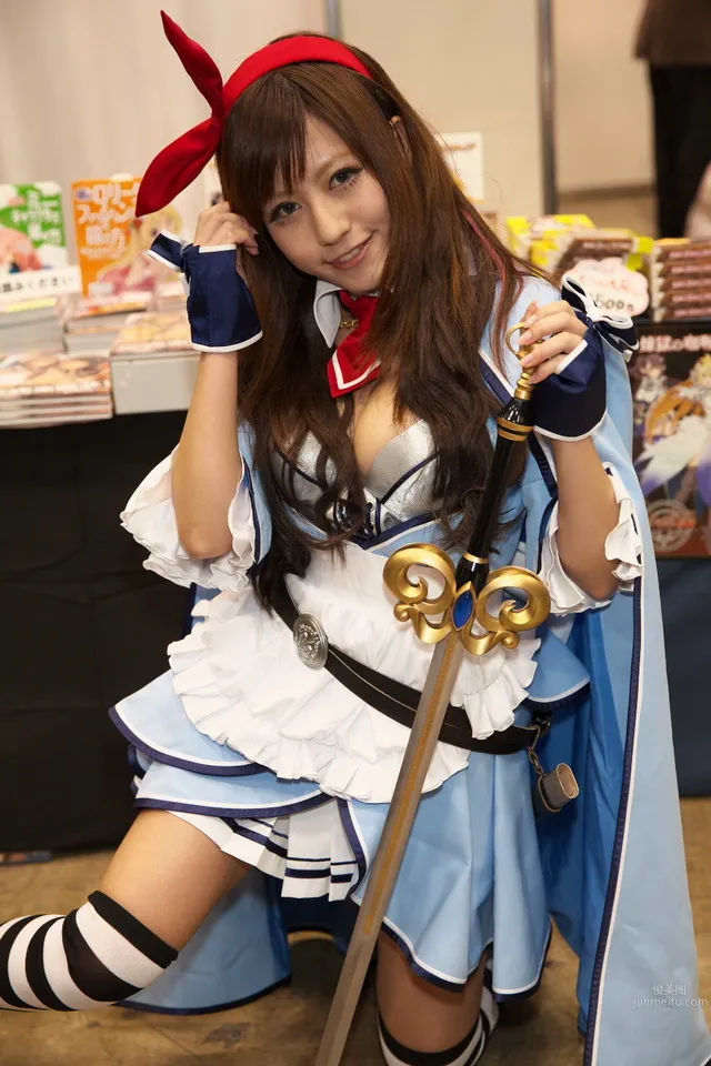 Vanessa Pan: Cos photo 19