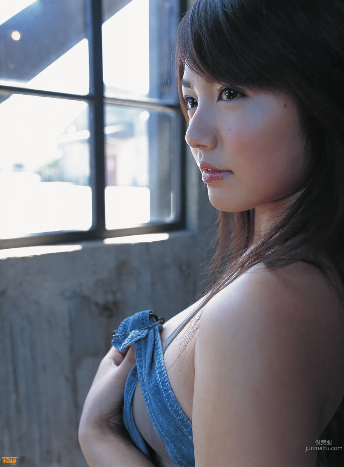 Sayaka Isoyama, [Bomb.TV] 2005-06 photo 7
