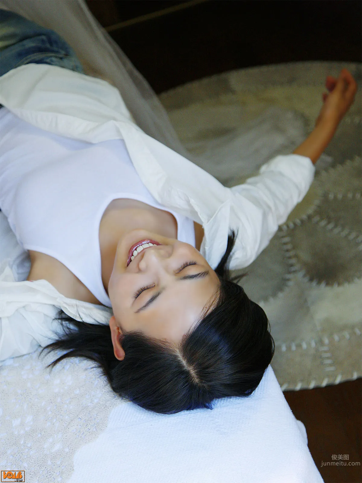 Mitsuki Tanimura [Bomb.TV] Set 2008-10 photo 44