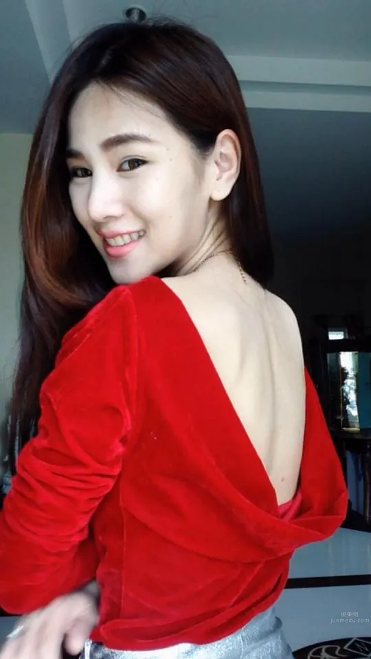 Peaw Sumaporn Wandee-性感美女的私房照_2