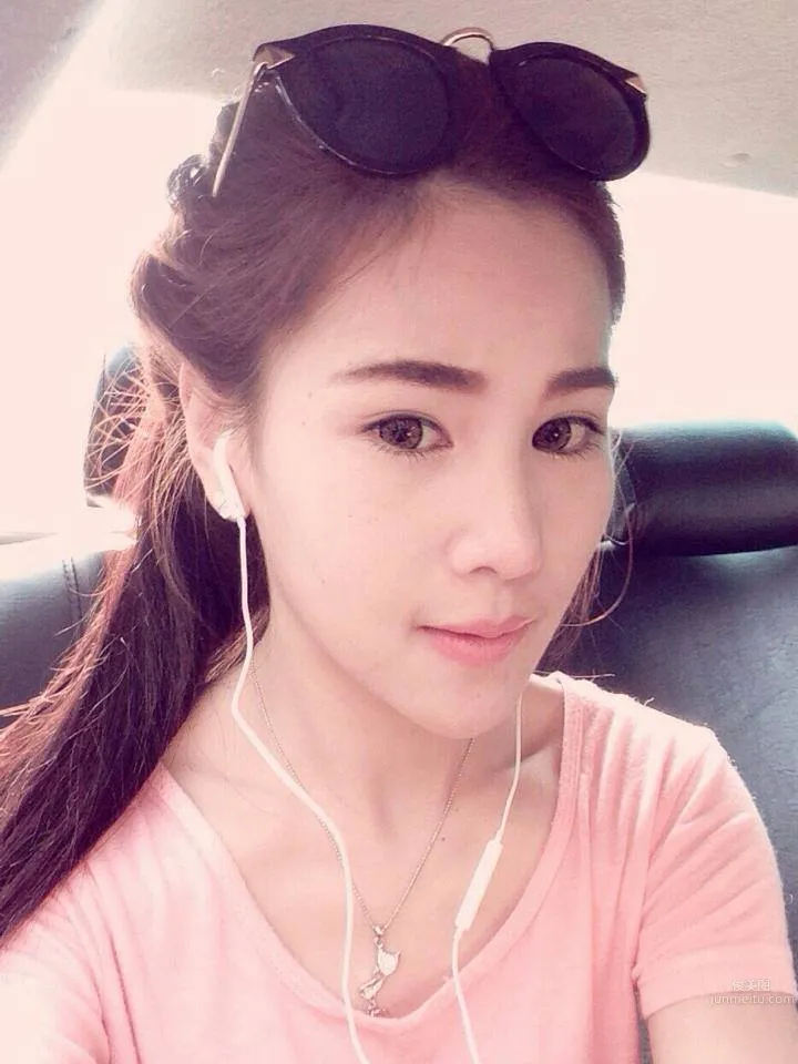 Peaw Sumaporn Wandee-性感美女的私房照 15