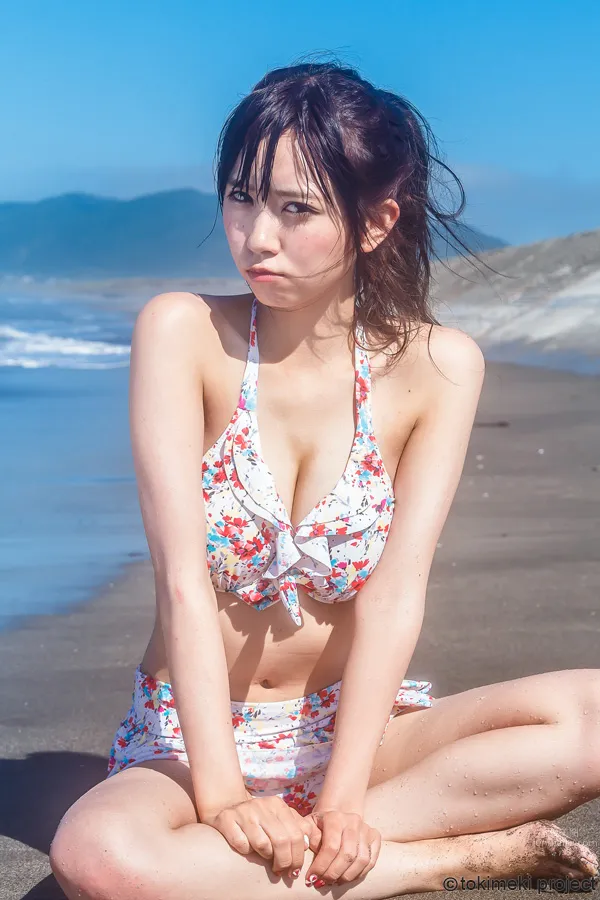 Roa Kusunoki, Sweet and Natural Airhead Schoolgirl in Uniform photo 16