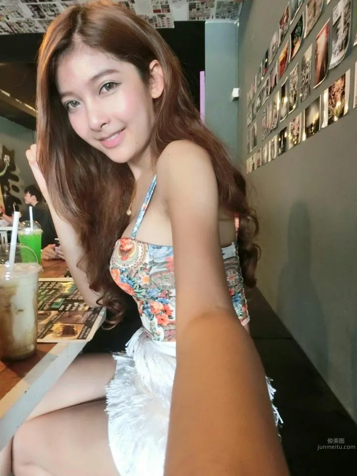 Mob Thitiworada - How Can One Tell If I Am Male or Female photo 17