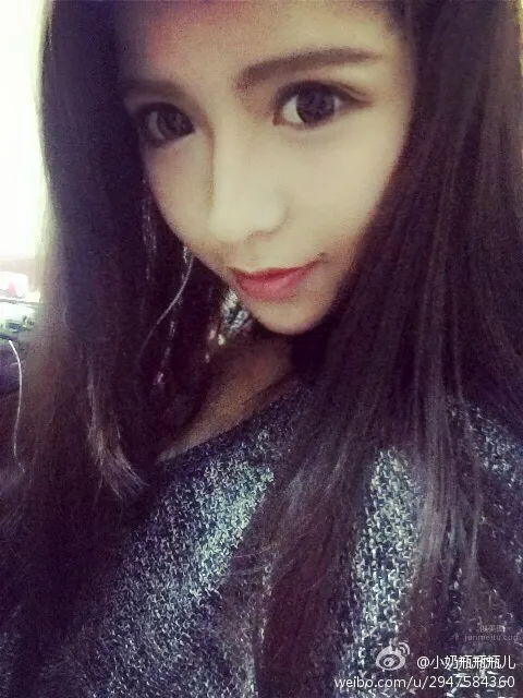 小奶瓶(瓶瓶儿)-清纯私房照_24