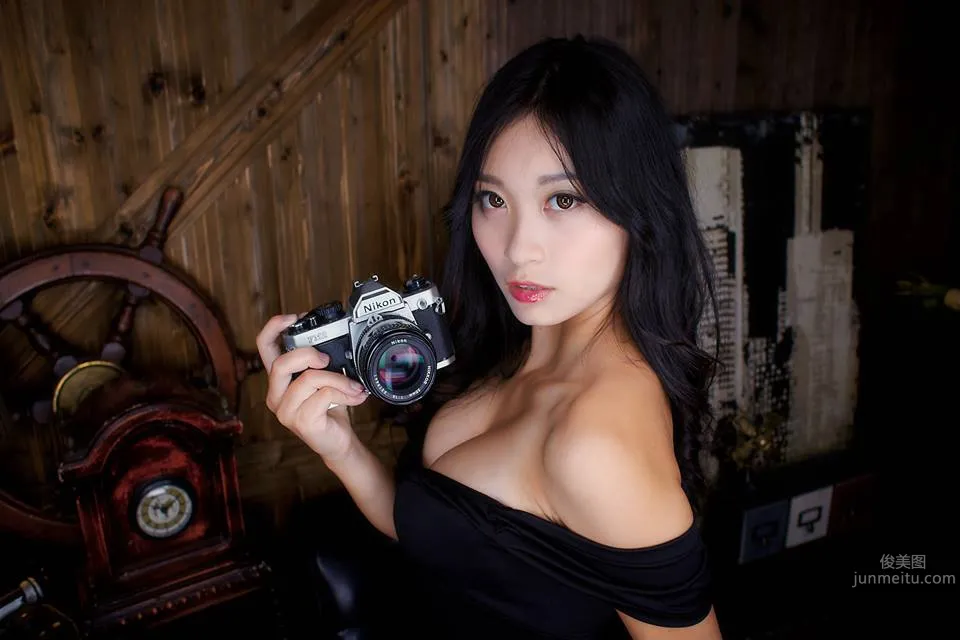 Maxine Chi, Versatile Beauty's Hot Private Shoot photo 26