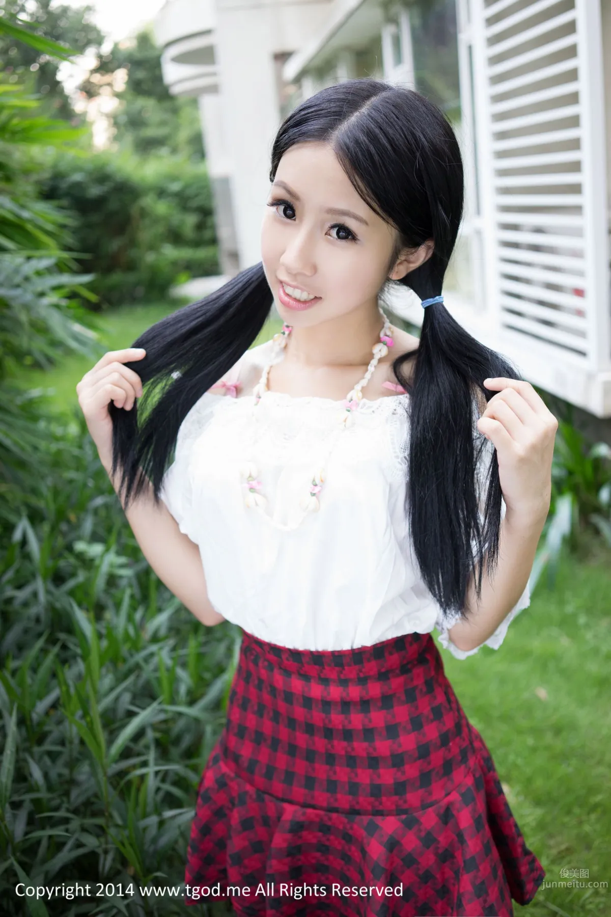Yi Xun: TGOD photo 6