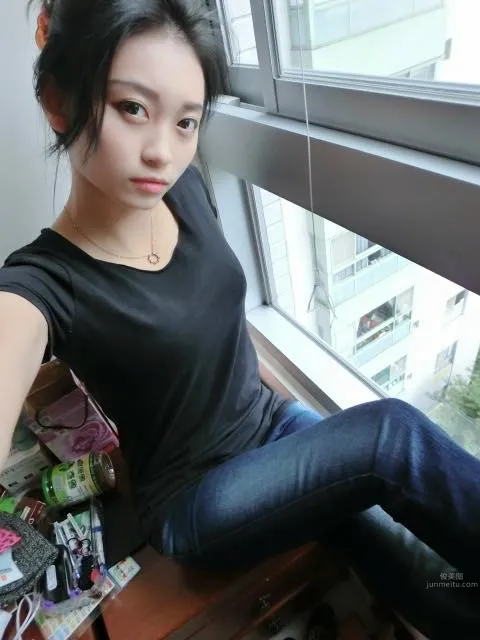 Maxine Chi, Versatile Beauty's Hot Private Shoot photo 32