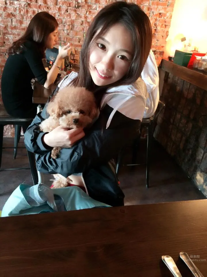 Xiong Xionger, Taiwan 32D Beauty's Playful Private Shoot photo 38