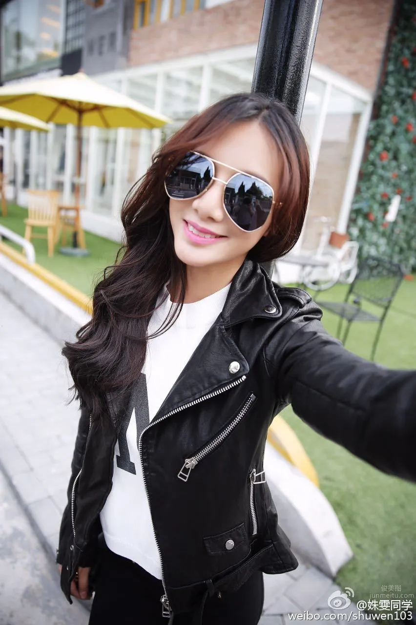 Classmate Shu Wen - A Mixed Chinese-Russian Model with Off-the-Charts Looks photo 7