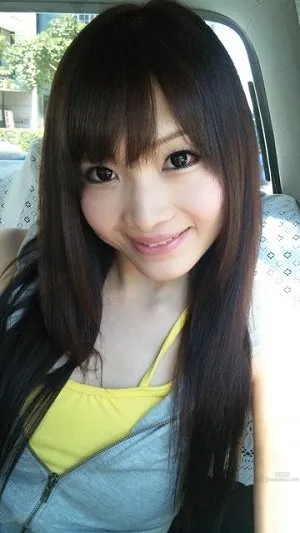 Ami Takeuchi, How Can One Tell If I Am Male or Female photo 6