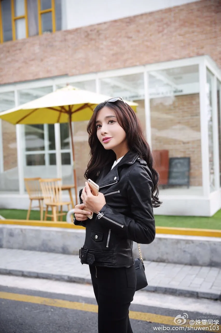 Classmate Shu Wen - A Mixed Chinese-Russian Model with Off-the-Charts Looks photo 5