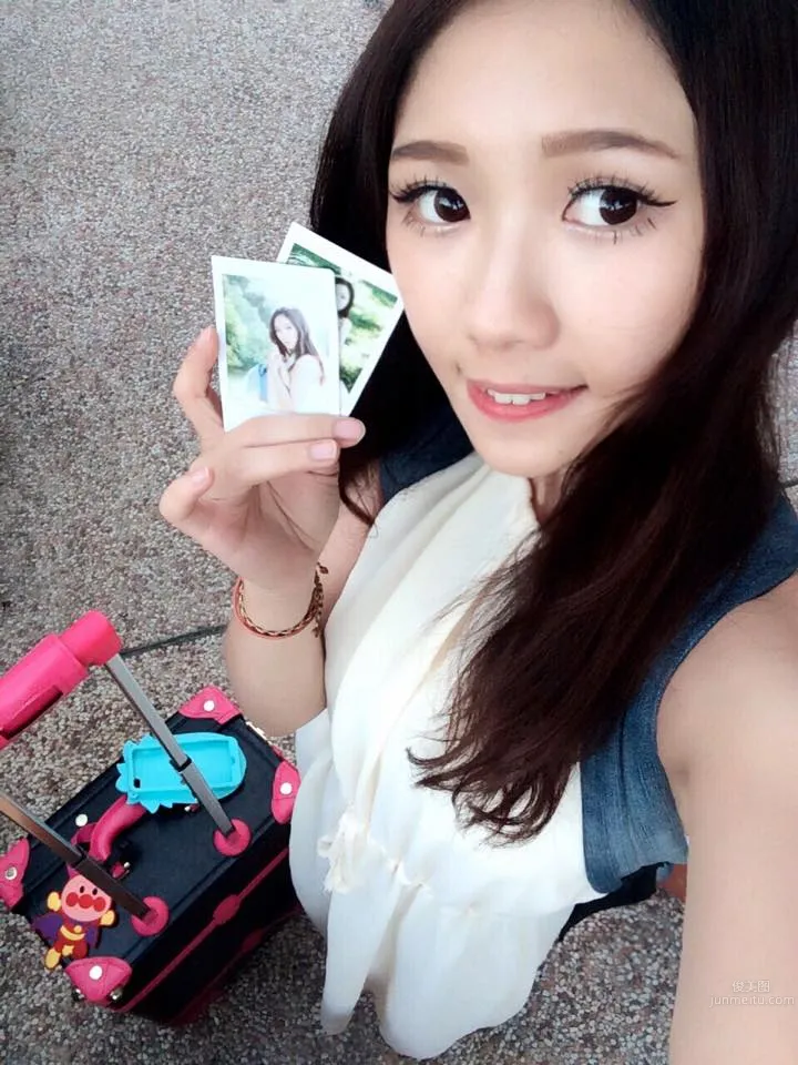 Xiong Xionger, Taiwan 32D Beauty's Playful Private Shoot photo 29