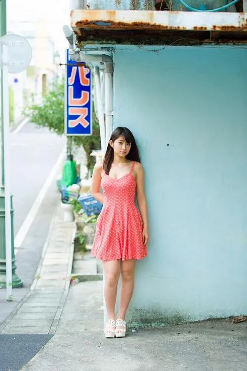 益田惠梨菜(益田恵梨菜)- 彈性美女 泳裝誘惑 8