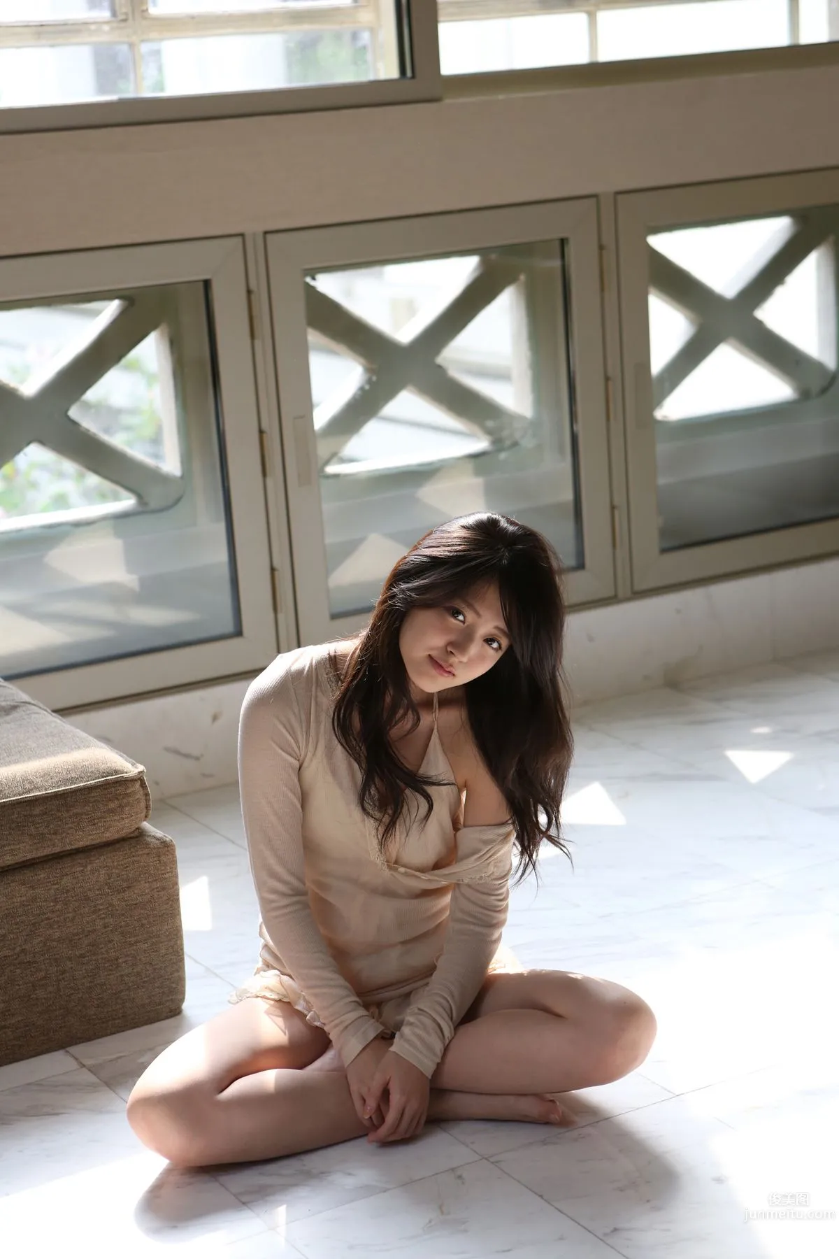 Airi Suzuki: No. 124 photo 23