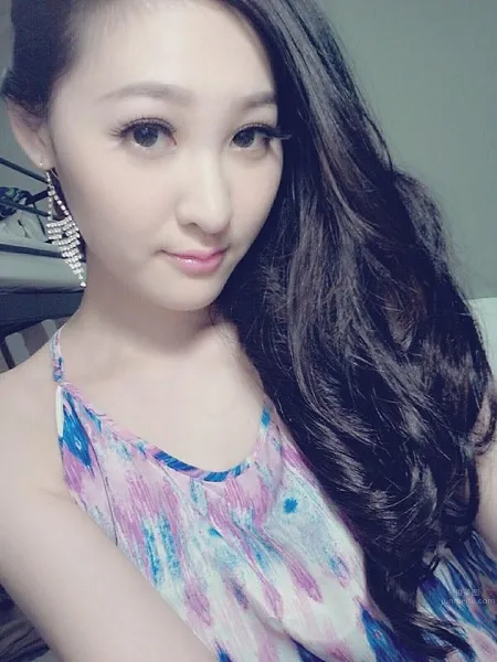 賴小沁- 超緻命長美腿 5