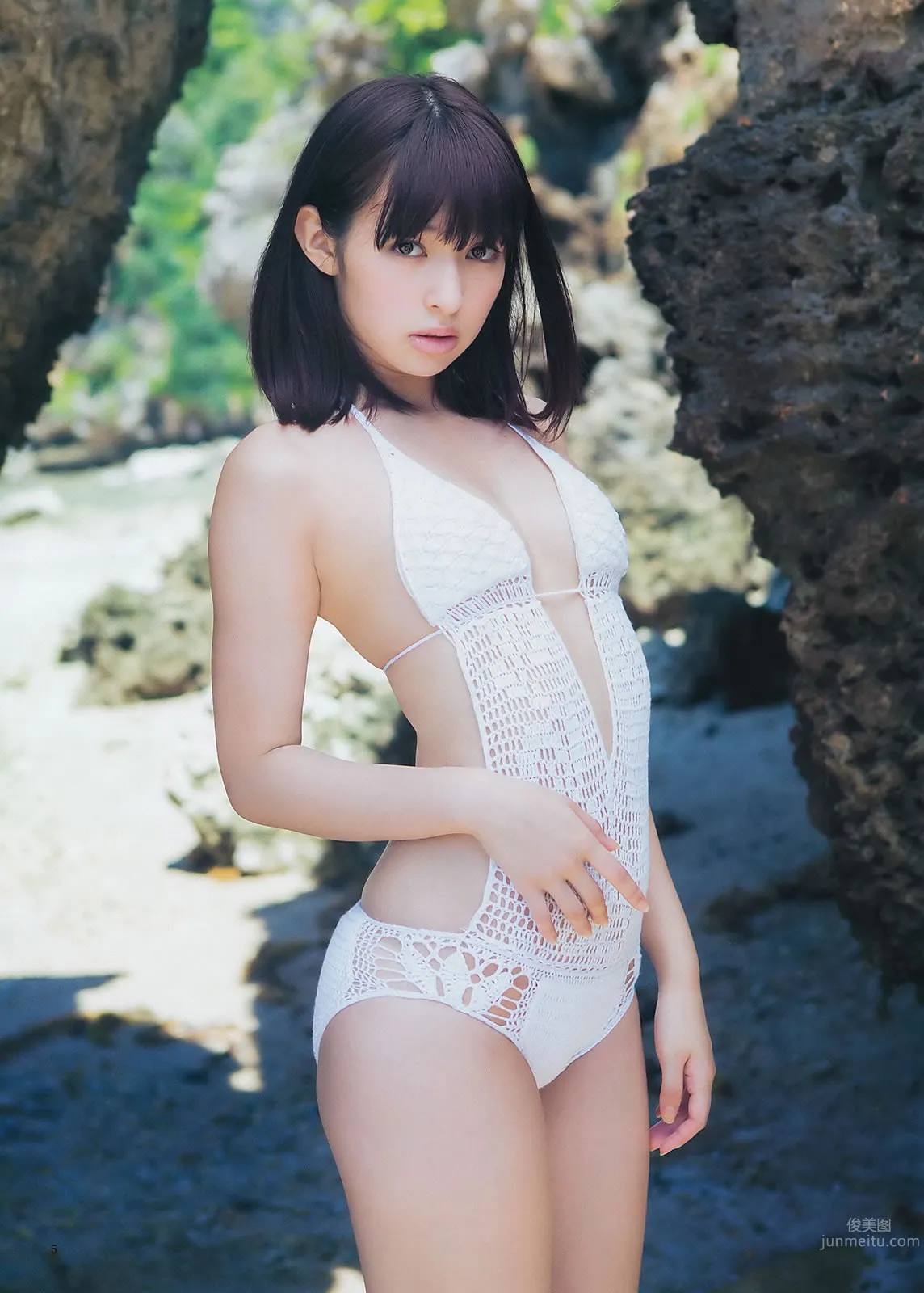 [Weekly Young Jump] 2012 No.41 42 日南响子 星名美津纪 筱崎爱 麻仓みな_10
