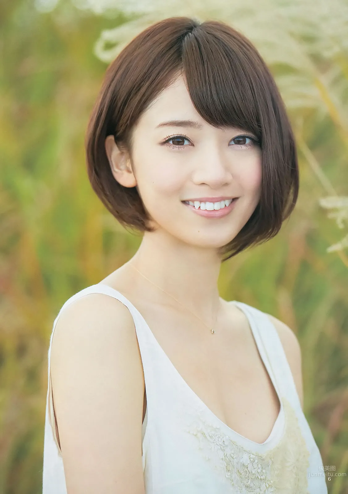 [Weekly Young Jump] 2013 No.50 51 橋本奈々未 百川晴香 相楽樹 糸山千恵 優希美青 14
