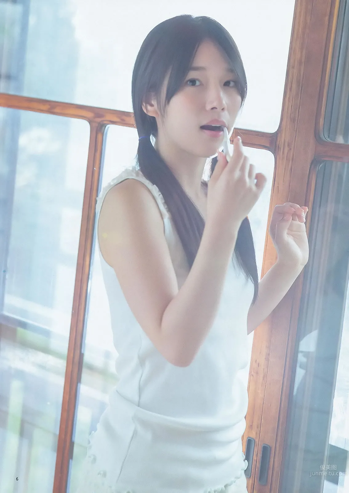 [Weekly Young Jump] 2015 No.20-22 柏木由紀 内田真禮 武田玲奈 13
