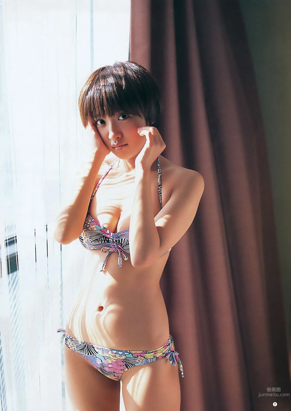 [Weekly Young Jump] 2012 No.08 09 夏菜 小林优美 日南响子 日南响子 仁藤みさき_14