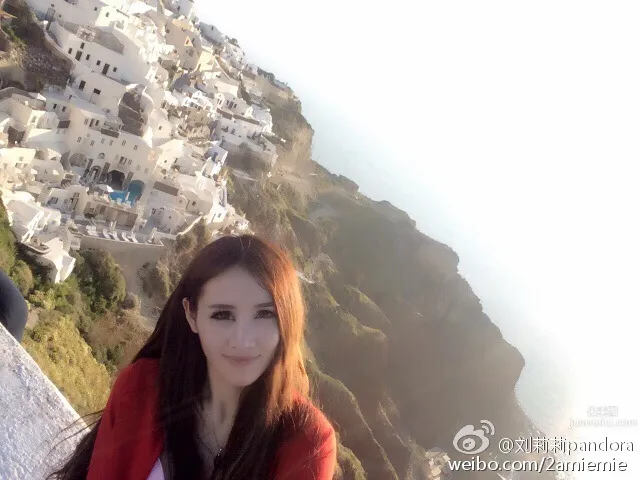 Liu Lili: Pandora photo 15