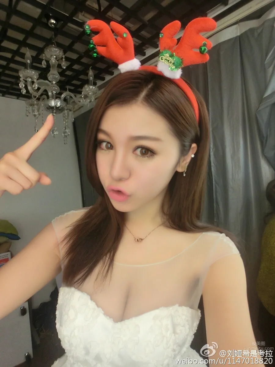 Liu Yaxi - Massive Private Photos photo 28