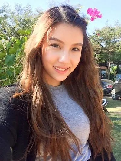 Ample(Chanidapha Phongphutthachart)- 臉蛋零死角的甜美正妹 8