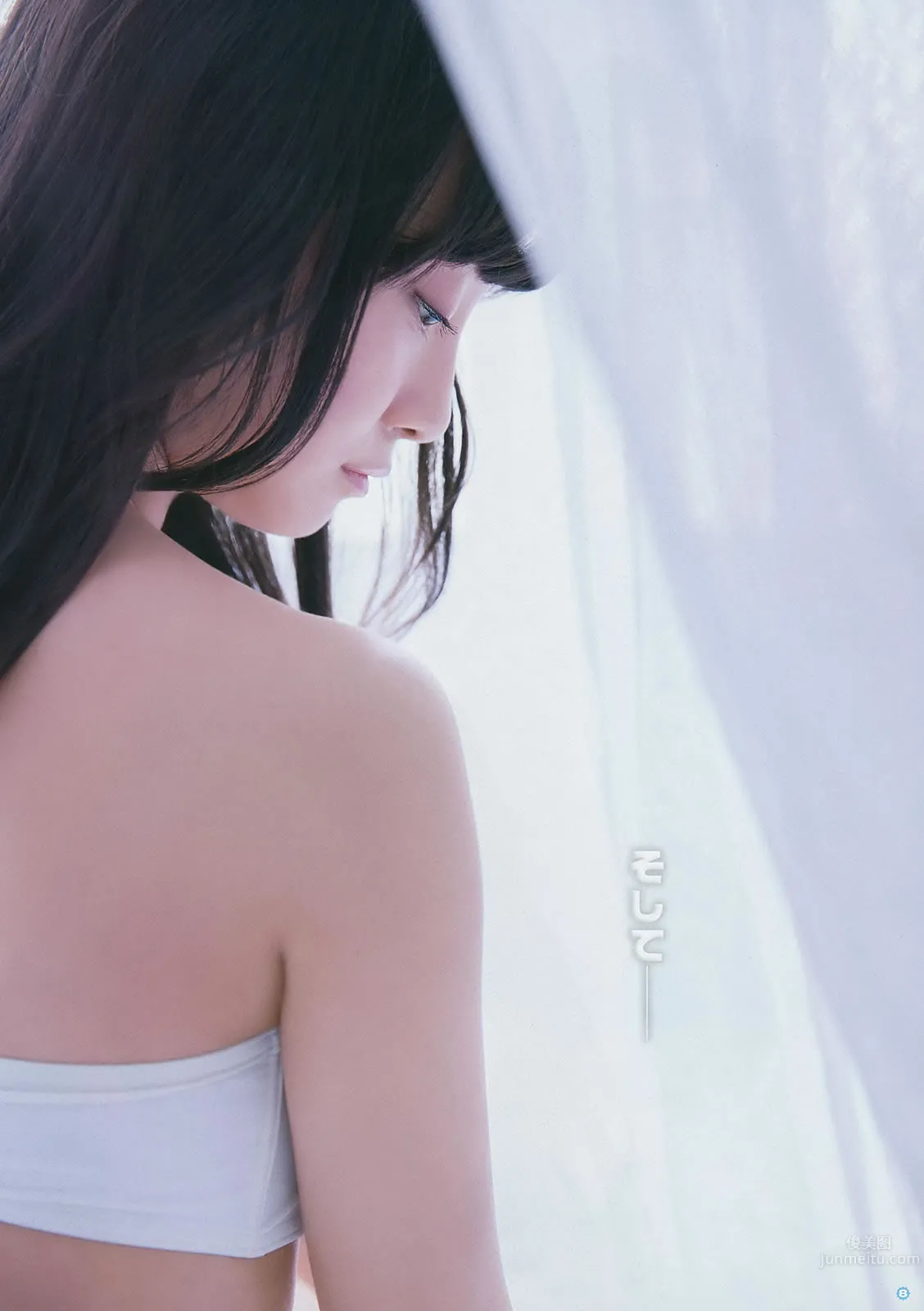 [Young Gangan] 2014 No.17 18 矢島舞美 鈴木愛理 柴田阿彌 山中知恵 吉川友 仙石みなみ 橋本愛奈 17