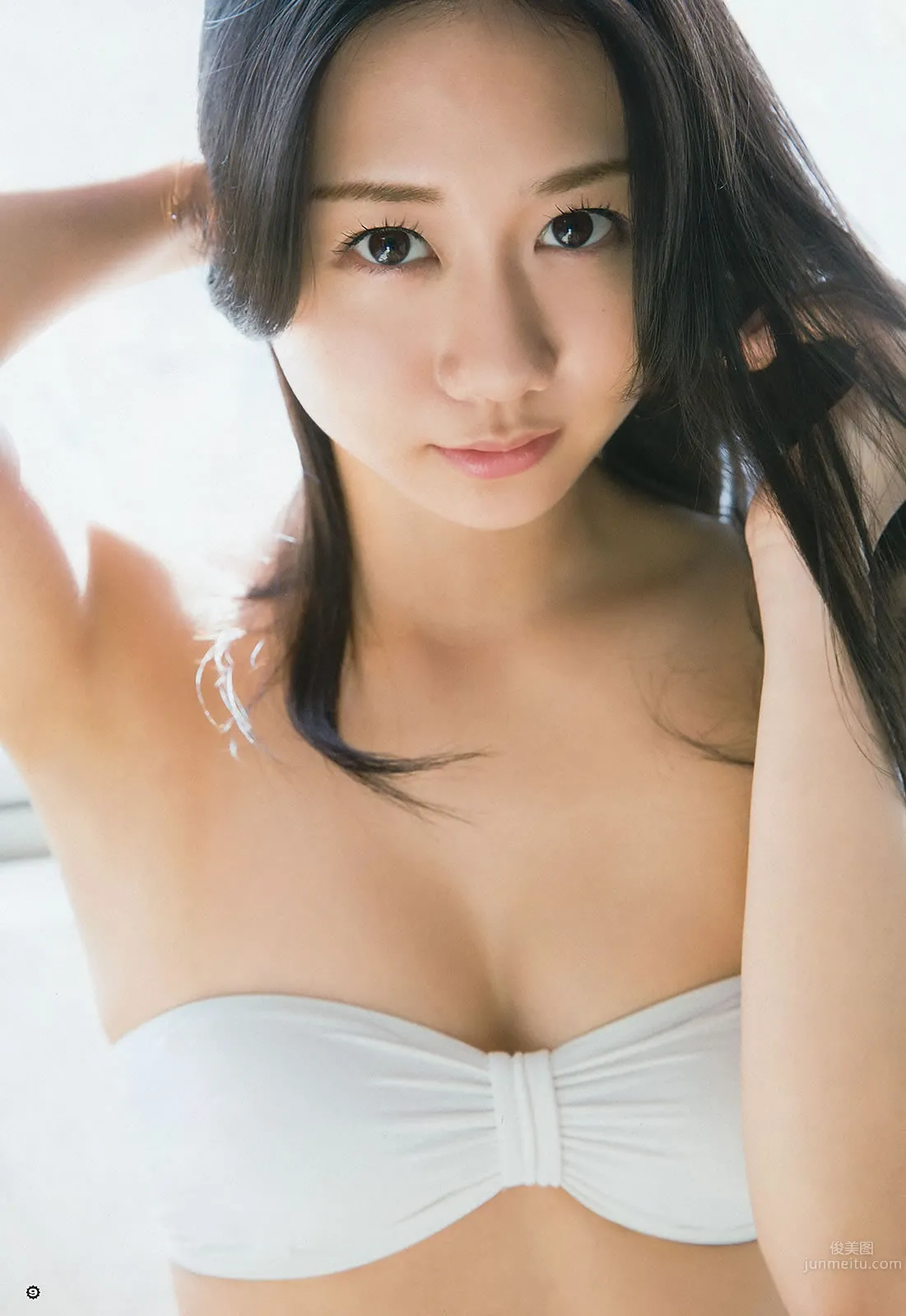 [Young Gangan] 2015 No.08 09 古畑奈和 内田真禮 内田真禮 橋本梨菜 10