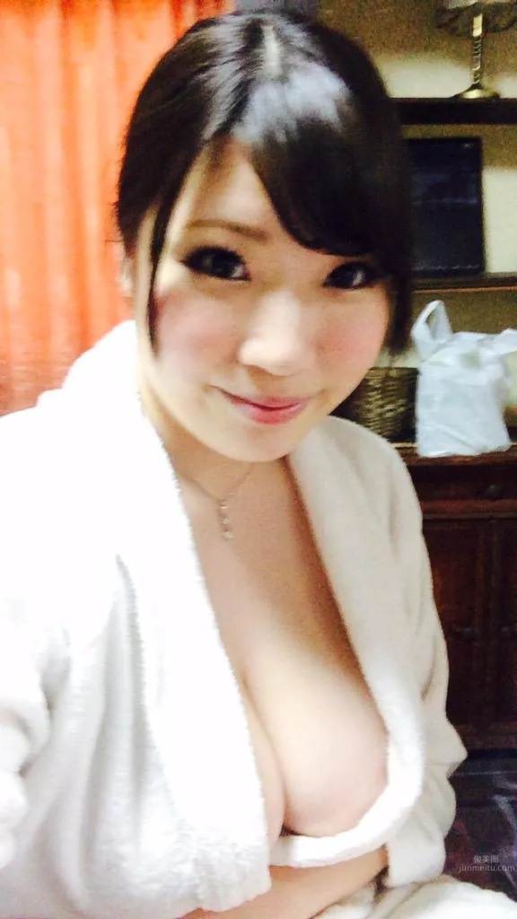 Chitose Saegusa: Twitter photo 13