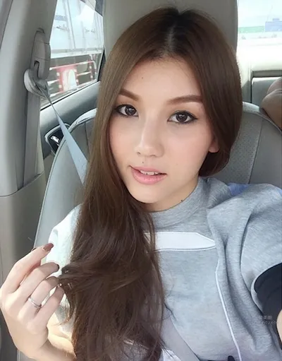 Ample(Chanidapha Phongphutthachart)- 臉蛋零死角的甜美正妹 4