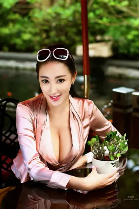 喬聖依- 外圍女圖片