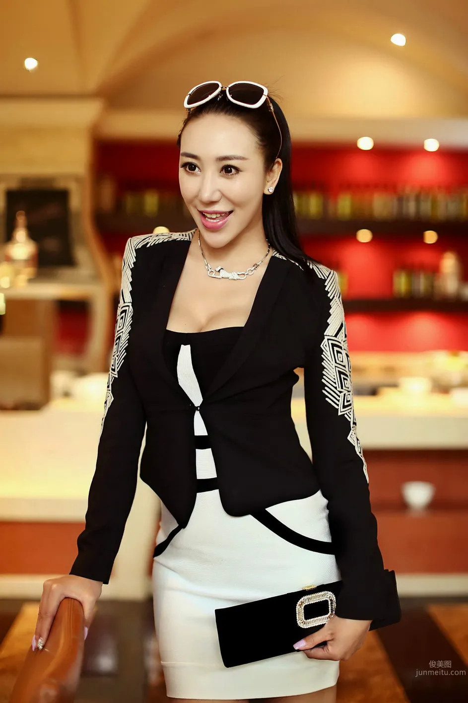 Qiao Shengyi, Escort Girl Photos photo 12