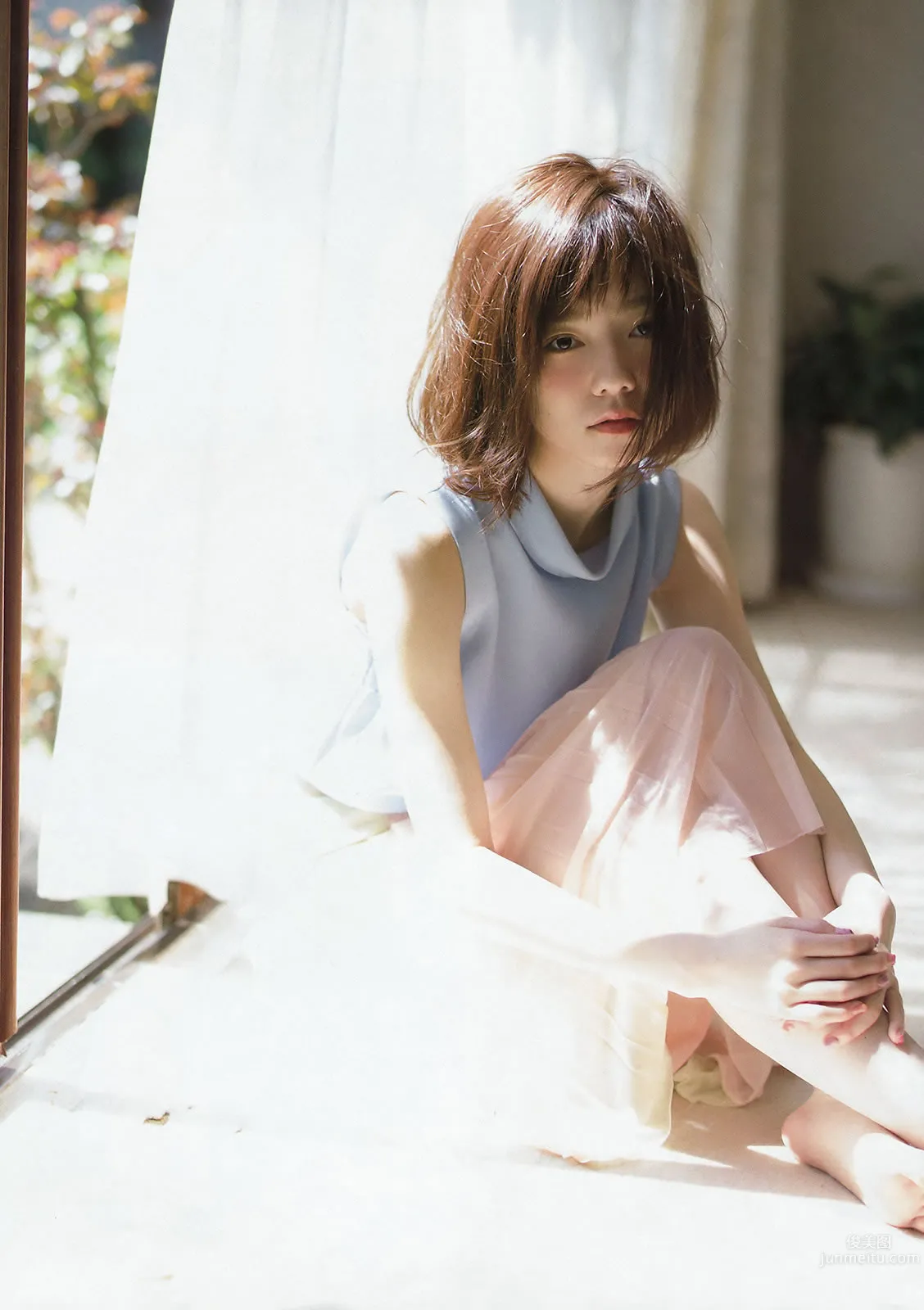 [Young Magazine] 2015 No.22-24 佐野ひなこ 朝比奈彩 岛崎遥香 横山ルリカ_10