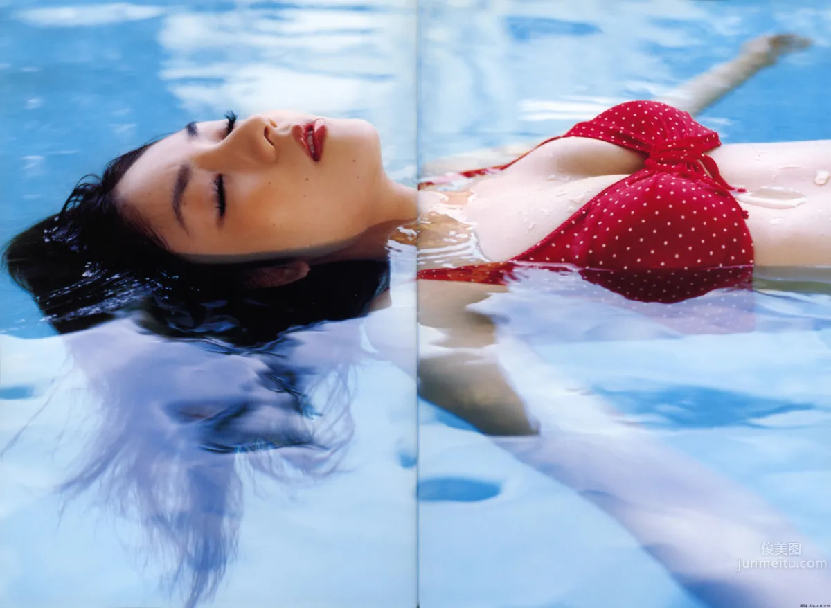 道重さゆみ- [PB写真集]「憧憬」Doukei_68