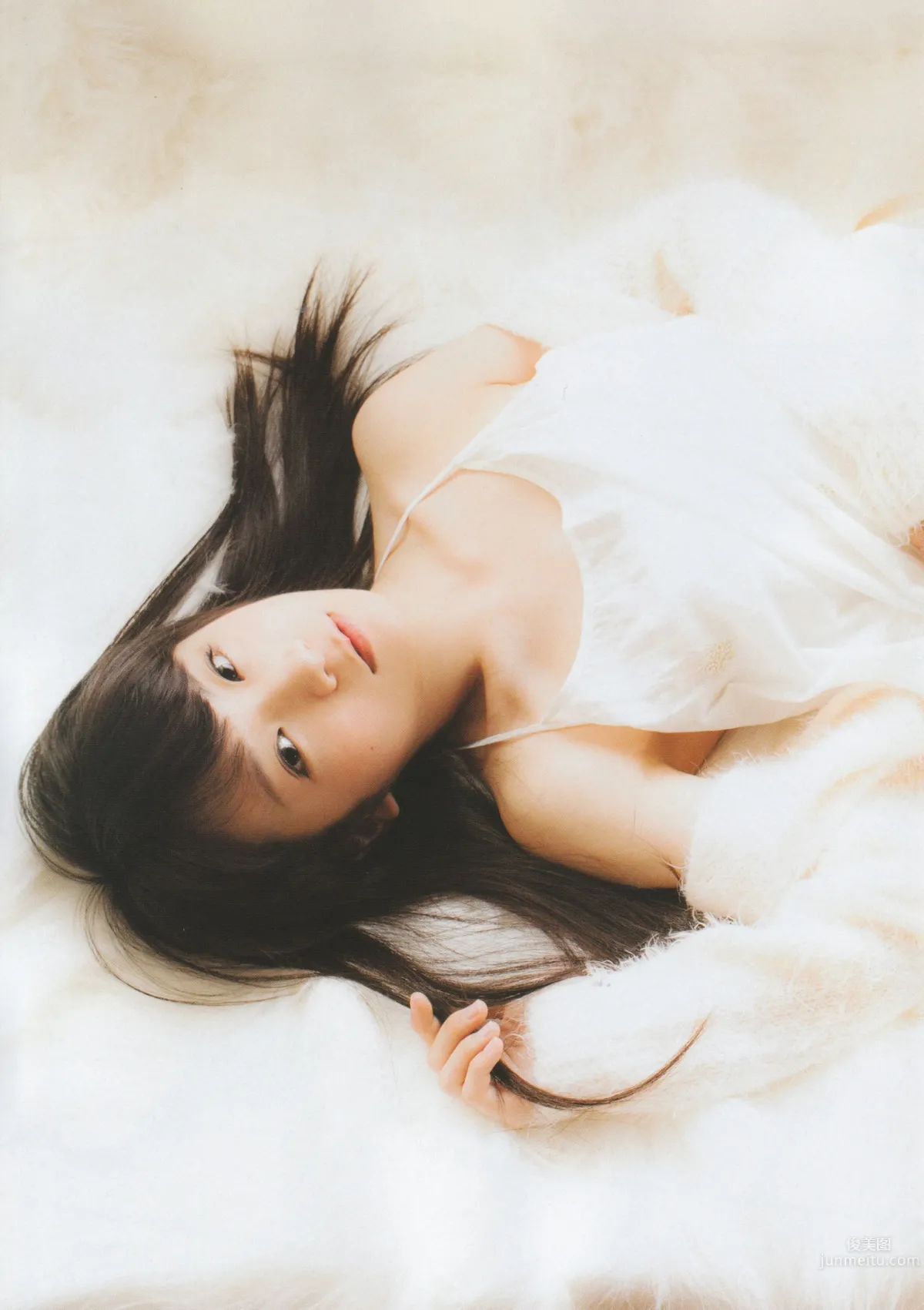 [UTB] 2014.12 vol.224 生田絵梨花 朝長美桜 道重さゆみ 橋本奈々未 乃木坂46 43