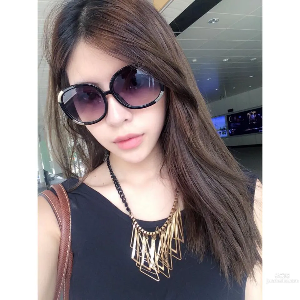 Que Yiying: Ying- S photo 29