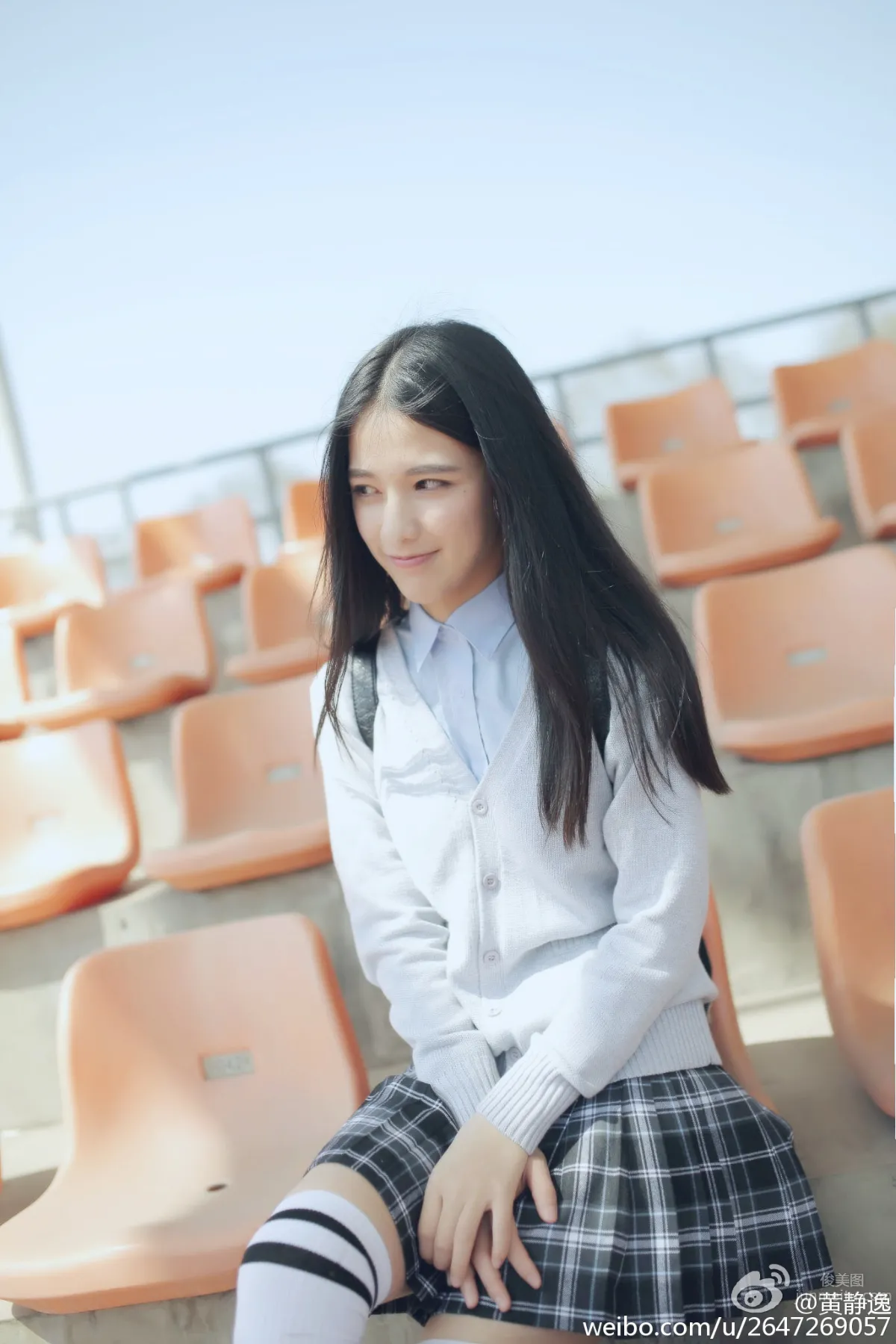 Huang Jingyi, Huazhong University of Science and Technology Goddess Campus Beauty Private Shoot photo 17