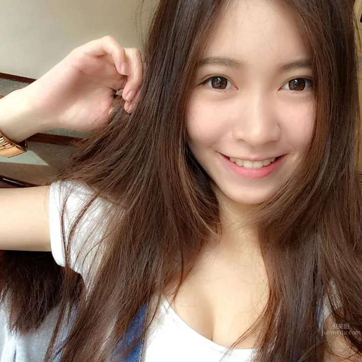 莊于萱- 開南大學校花 23