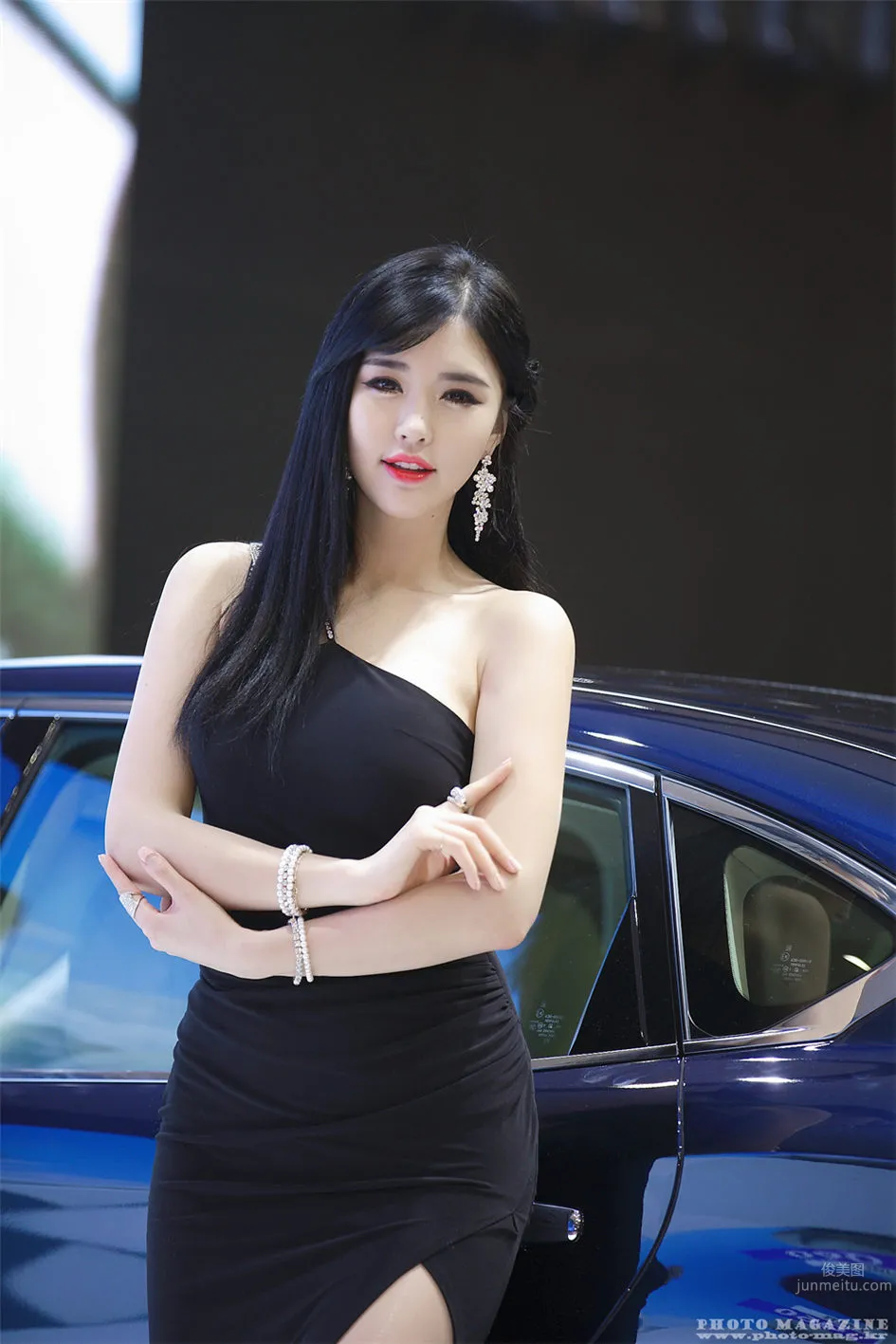 2015韩国国际车展气质美女崔星河_34